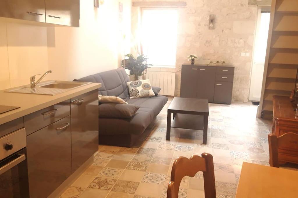 שינון Logement Neuf Et Cosy Proche Centre Ville מראה חיצוני תמונה
