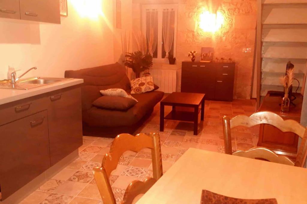 שינון Logement Neuf Et Cosy Proche Centre Ville מראה חיצוני תמונה
